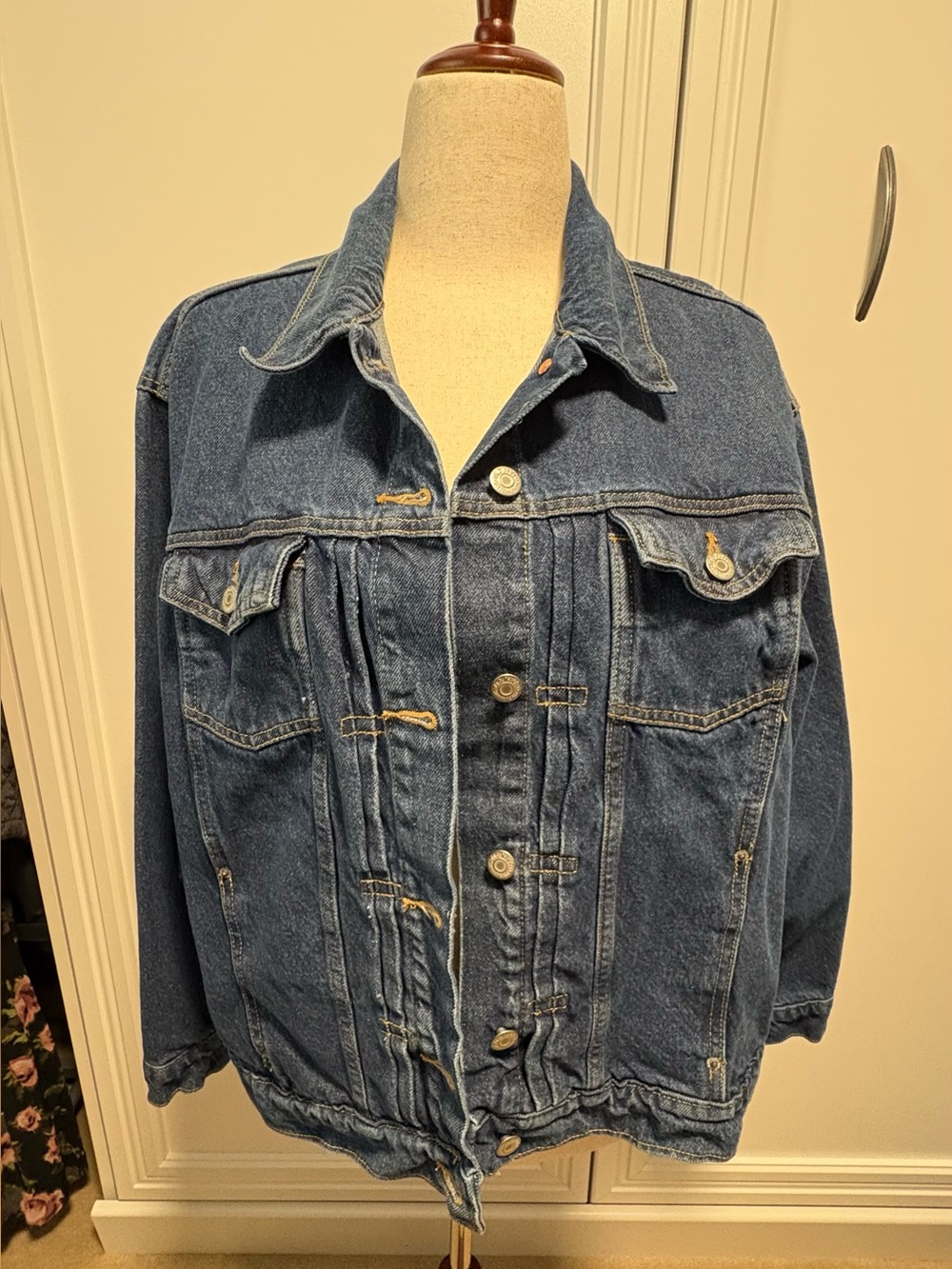 Old Navy Classic Blue Denim Jacket - Women's Oversized Jean Coat